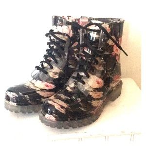flowery lace-up rain boots